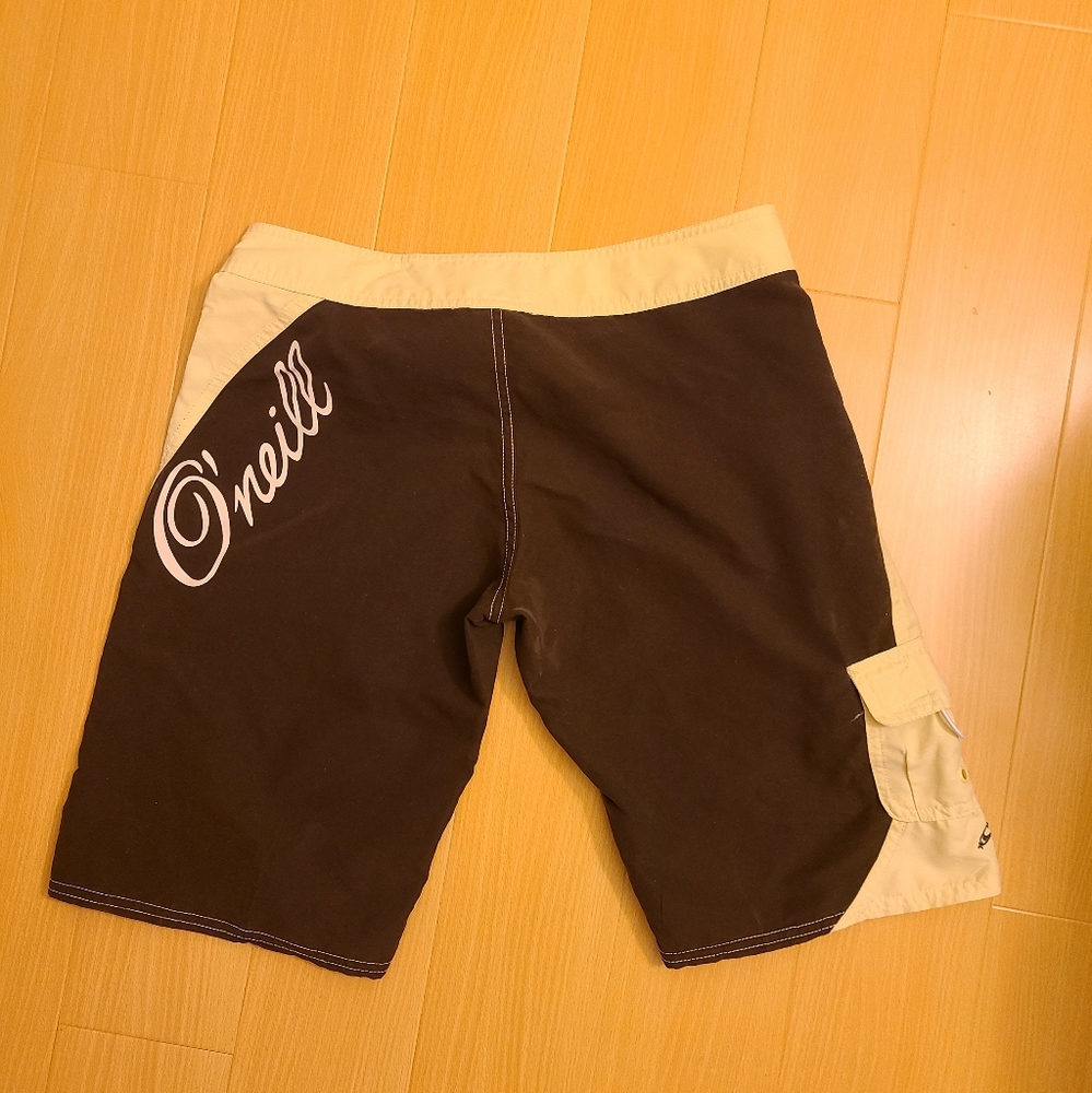 O'Neil board shorts size 5